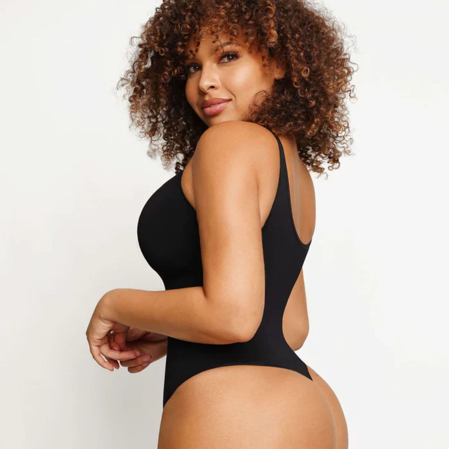 BODY STRING ELUI